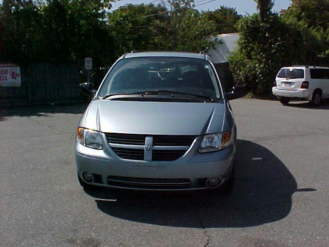 2005 Dodge Grand Caravan S