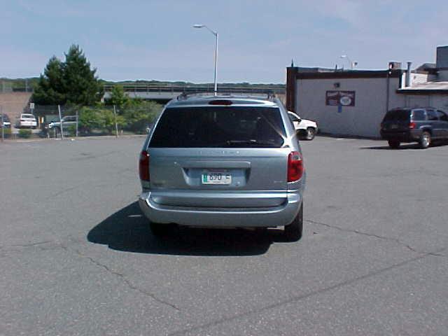 2005 Dodge Grand Caravan S