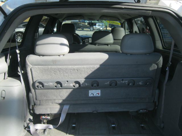 2005 Dodge Grand Caravan SE