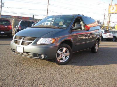 2005 Dodge Grand Caravan ES Sport