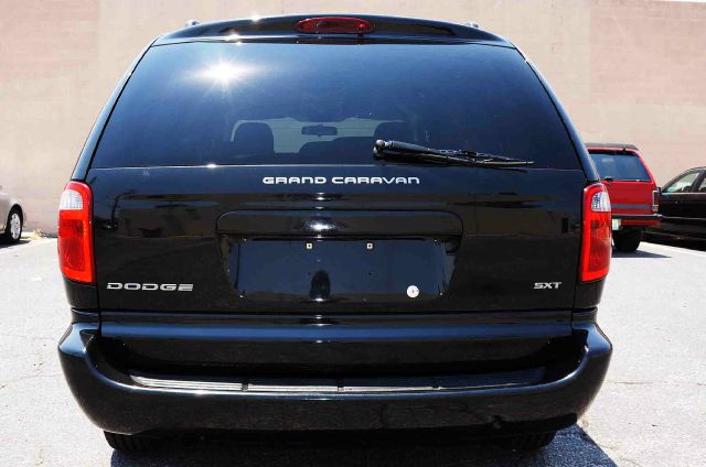 2005 Dodge Grand Caravan S