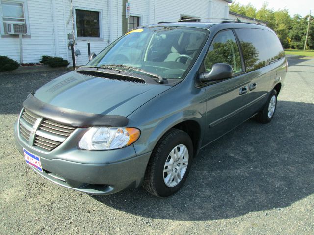 2005 Dodge Grand Caravan 2