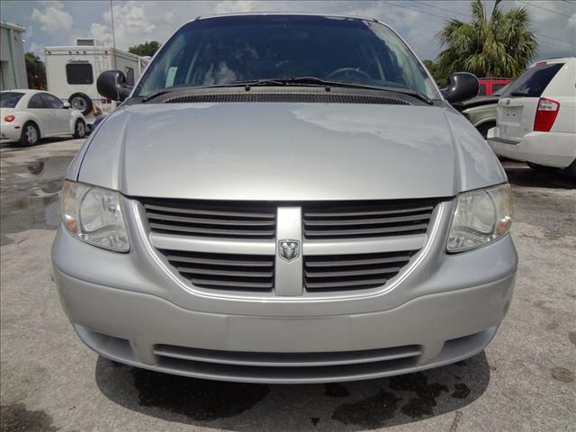 2005 Dodge Grand Caravan Unknown