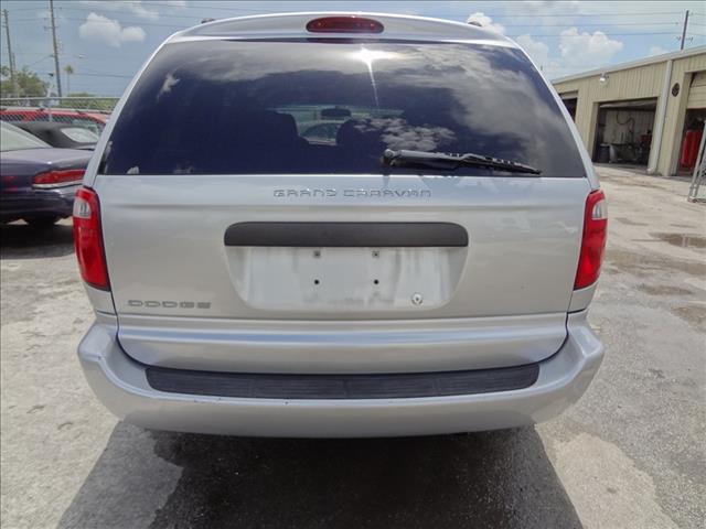 2005 Dodge Grand Caravan Unknown