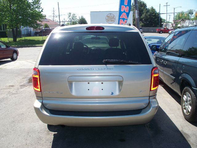 2005 Dodge Grand Caravan S