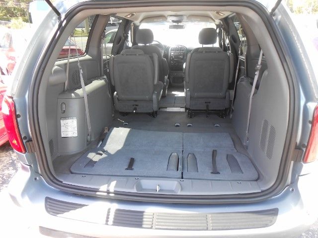 2005 Dodge Grand Caravan S