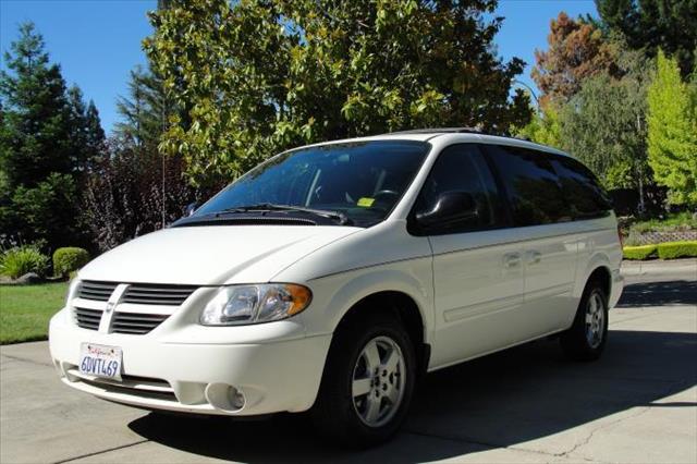 2005 Dodge Grand Caravan S