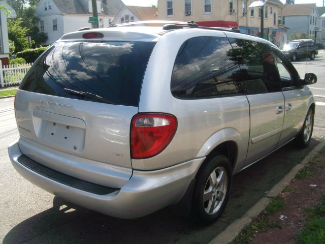 2005 Dodge Grand Caravan S