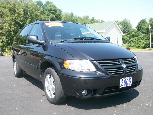 2005 Dodge Grand Caravan S