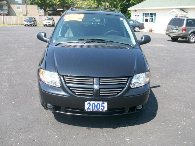 2005 Dodge Grand Caravan S