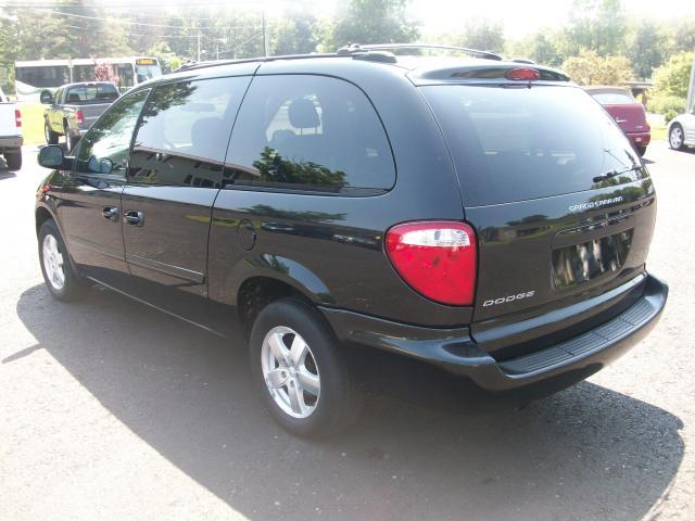 2005 Dodge Grand Caravan S