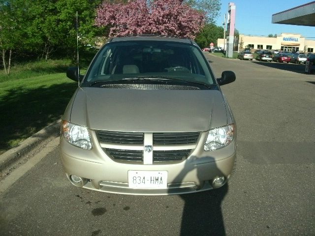 2005 Dodge Grand Caravan S