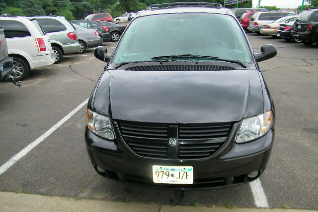 2005 Dodge Grand Caravan S