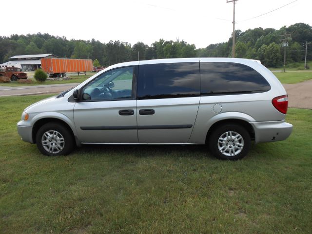 2005 Dodge Grand Caravan SE