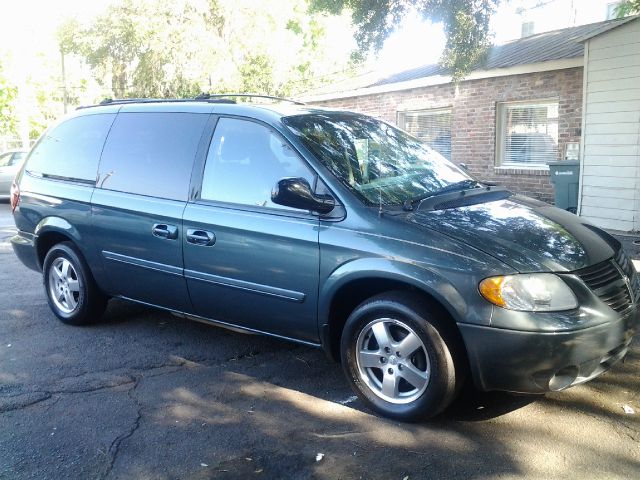 2005 Dodge Grand Caravan S