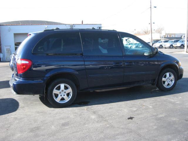 2005 Dodge Grand Caravan S