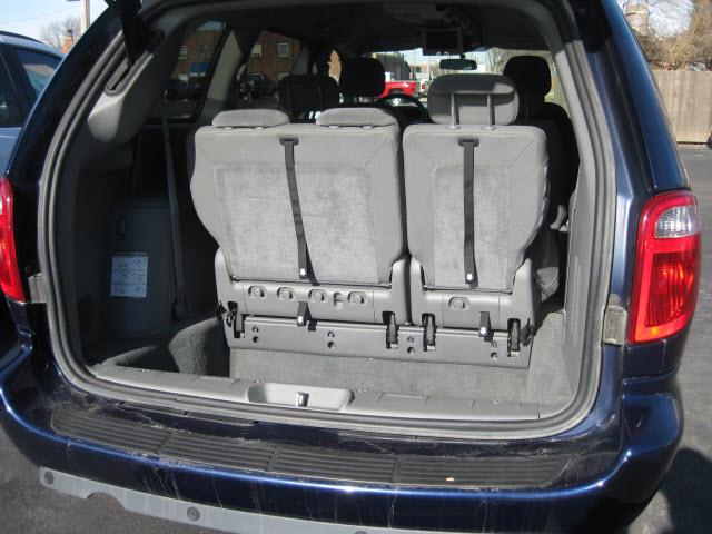 2005 Dodge Grand Caravan S