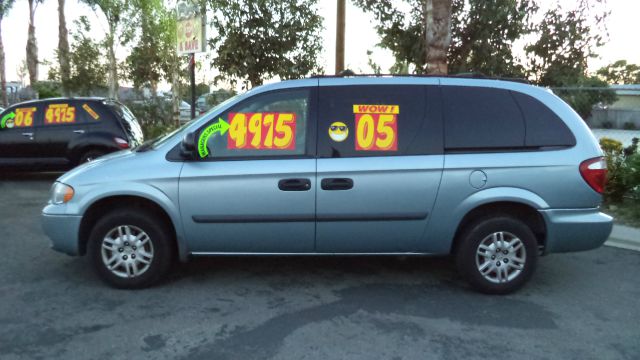 2005 Dodge Grand Caravan SE