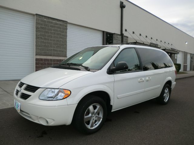 2005 Dodge Grand Caravan S