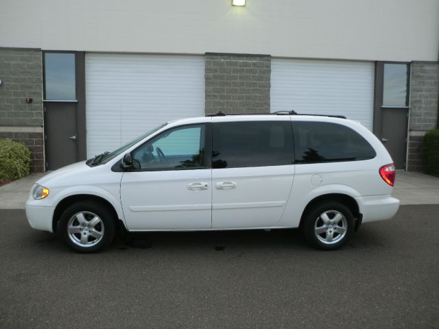 2005 Dodge Grand Caravan S