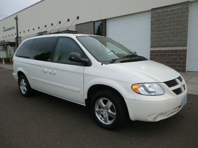 2005 Dodge Grand Caravan S