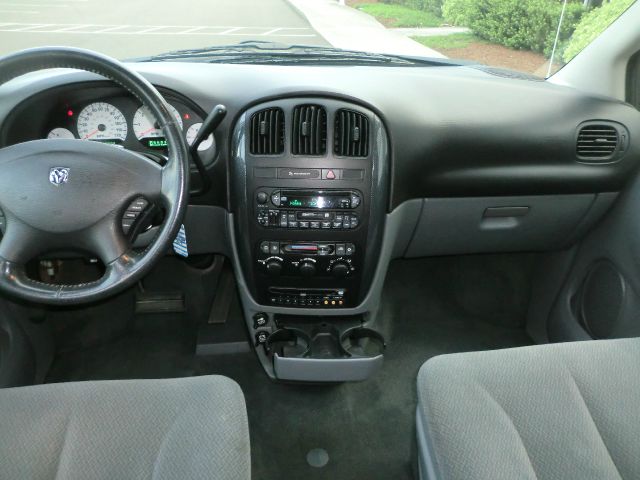 2005 Dodge Grand Caravan S