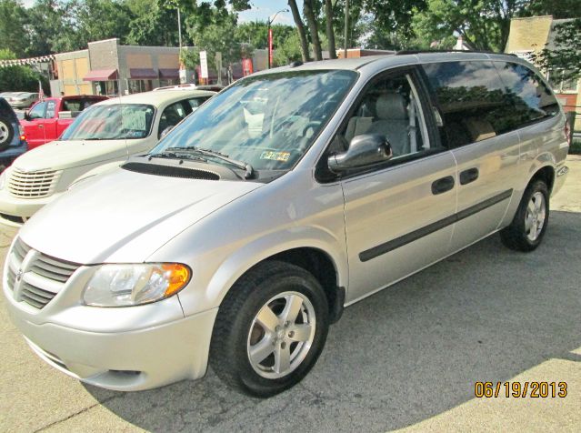 2005 Dodge Grand Caravan SE