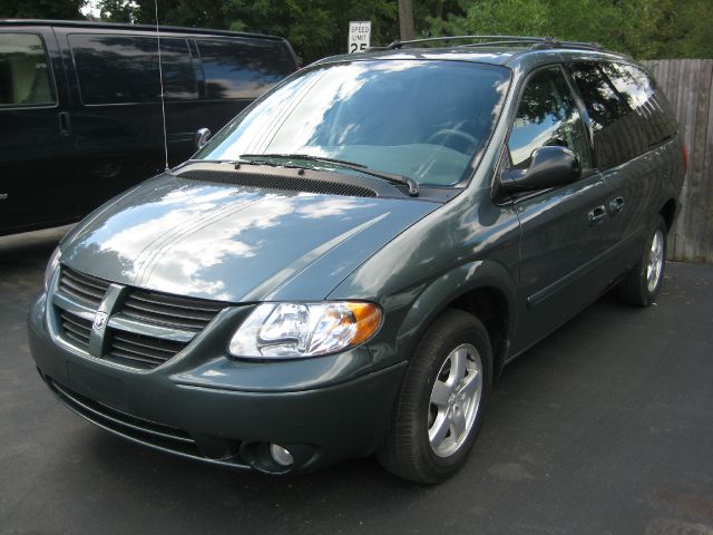 2005 Dodge Grand Caravan S