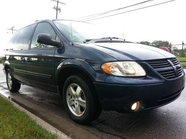 2005 Dodge Grand Caravan S