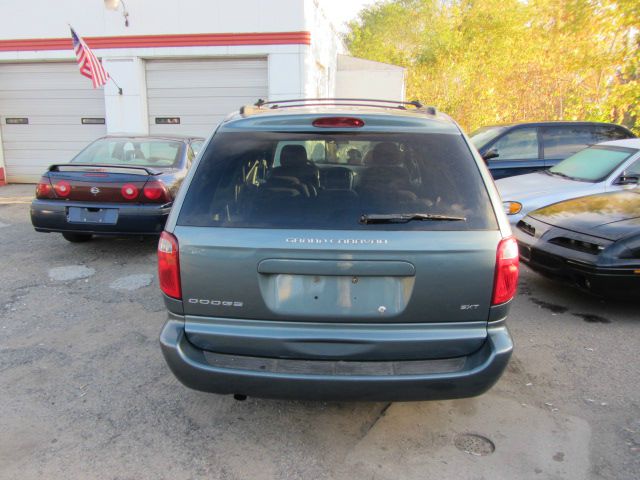 2005 Dodge Grand Caravan S