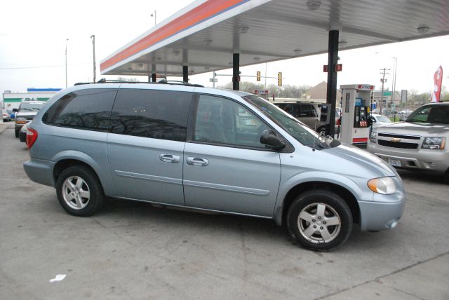 2005 Dodge Grand Caravan S