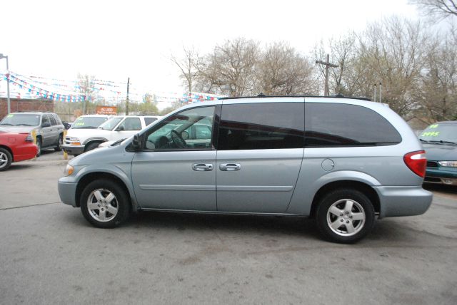 2005 Dodge Grand Caravan S