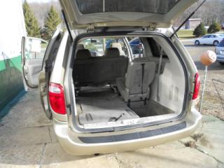 2005 Dodge Grand Caravan SE