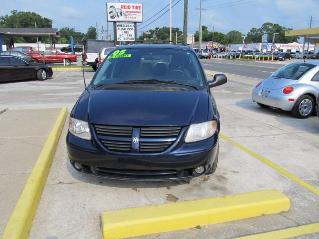 2005 Dodge Grand Caravan S