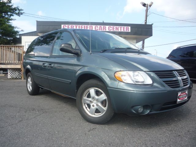 2005 Dodge Grand Caravan S