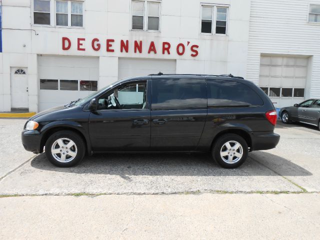 2005 Dodge Grand Caravan S