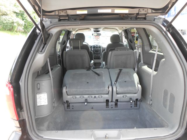 2005 Dodge Grand Caravan S