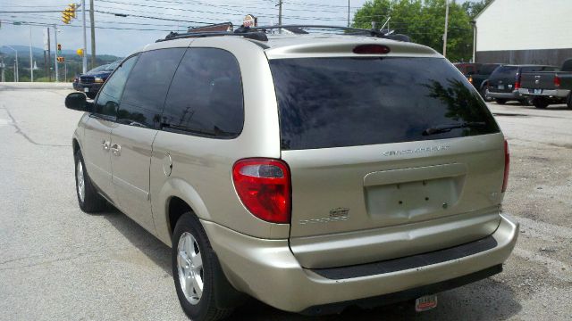 2005 Dodge Grand Caravan S