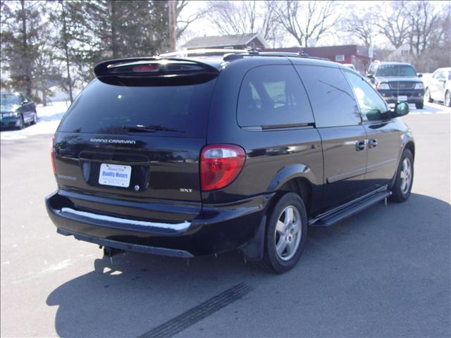 2005 Dodge Grand Caravan ES Sport