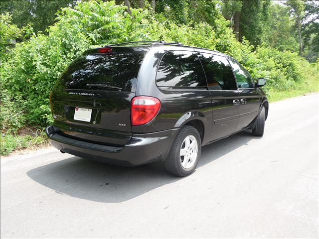 2005 Dodge Grand Caravan S