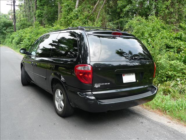 2005 Dodge Grand Caravan S