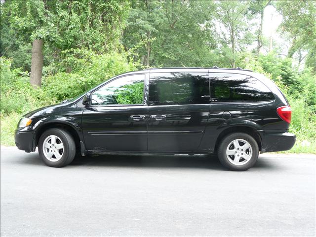 2005 Dodge Grand Caravan S