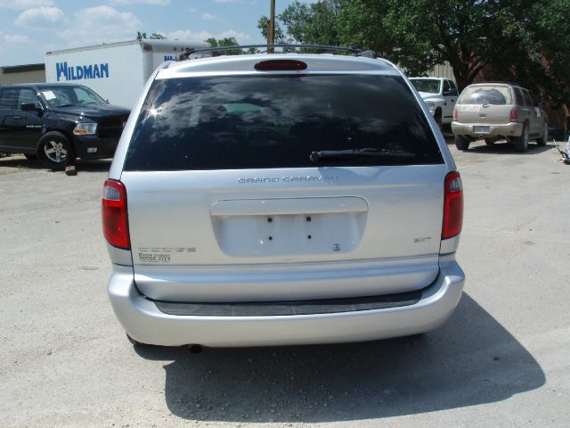 2005 Dodge Grand Caravan S