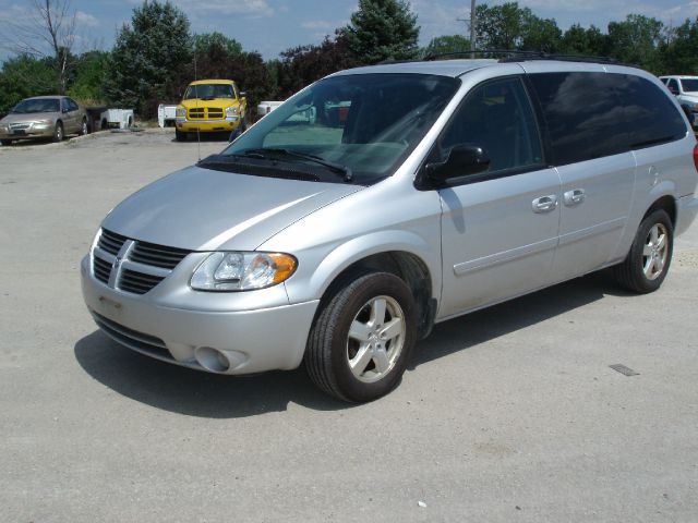 2005 Dodge Grand Caravan S