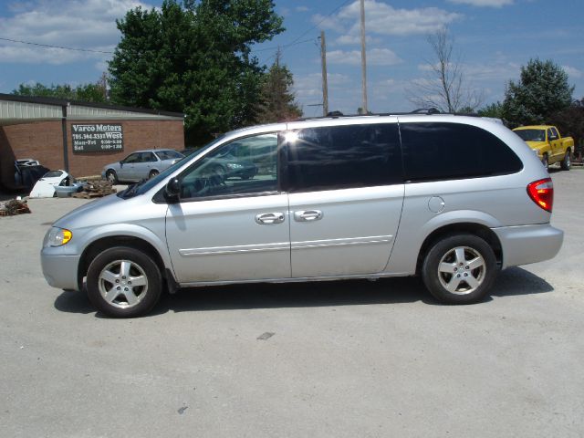 2005 Dodge Grand Caravan S