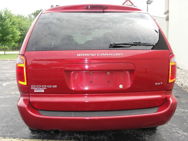 2005 Dodge Grand Caravan S