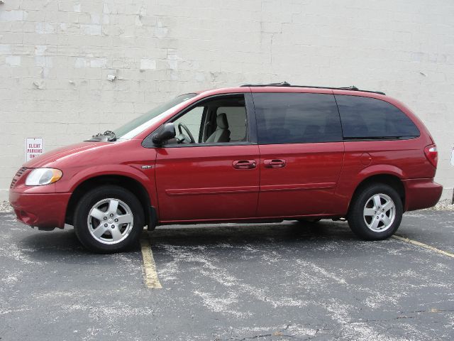 2005 Dodge Grand Caravan S