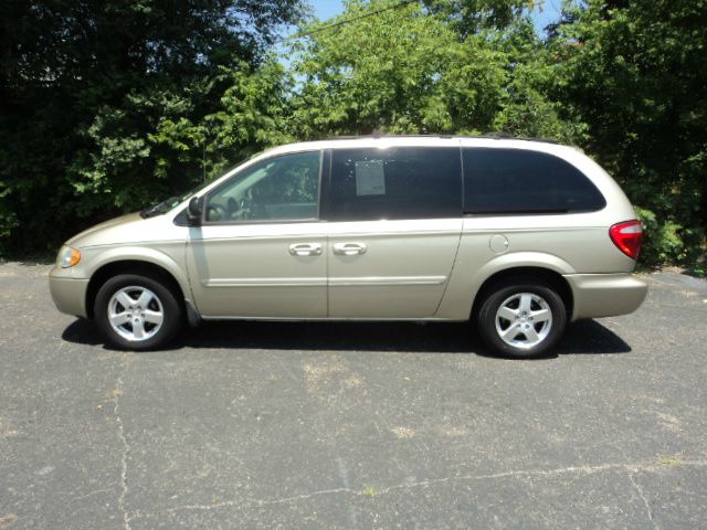 2005 Dodge Grand Caravan S