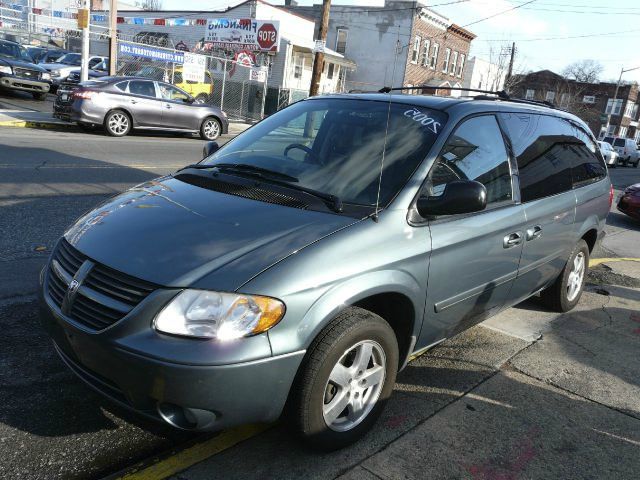 2005 Dodge Grand Caravan S