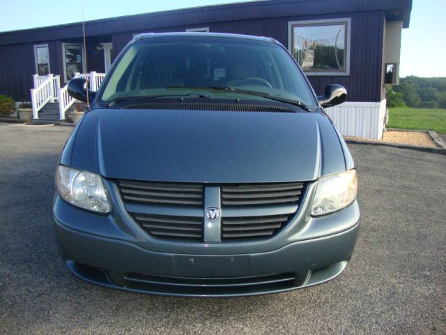 2006 Dodge Grand Caravan SE